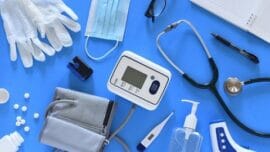 Trang thiết bị y tế nhóm A B C D là gì? Phân loại chi tiết