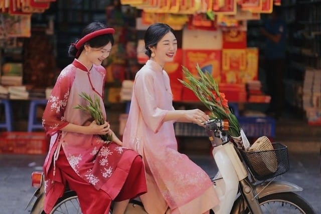 Lời chúc Tết Ất Tỵ hài hước